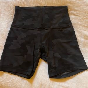 Lululemon align short 6”